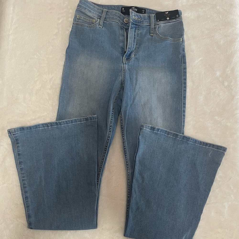 Hollister High Rise Flare Light Wash Denim Jeans